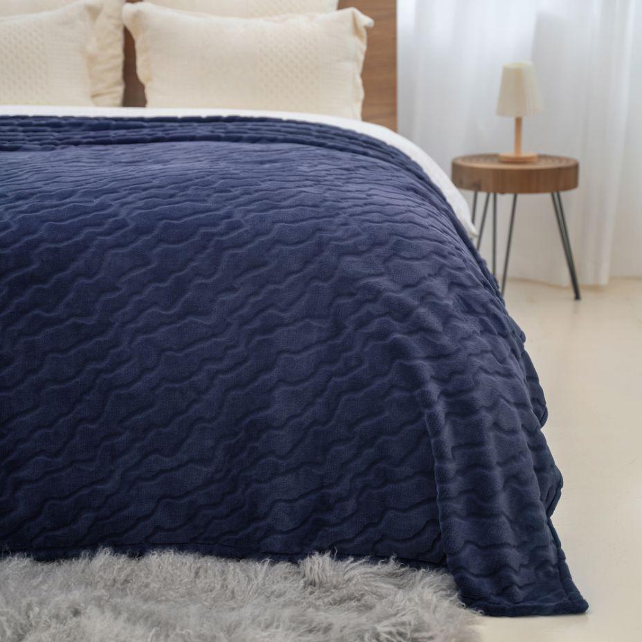 Cozy Bliss Milky Pluche Plaid