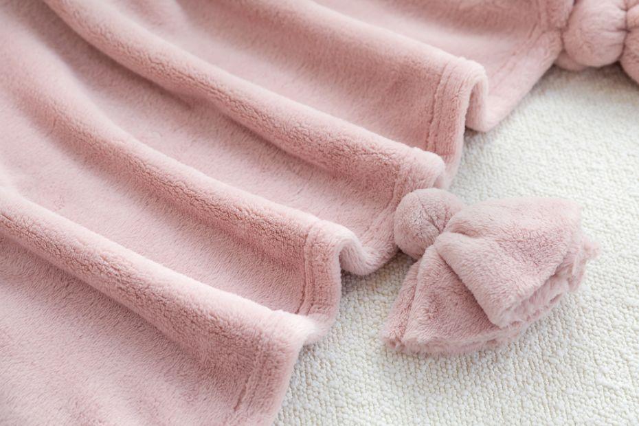 Pluche Plaid met Kwastjes
