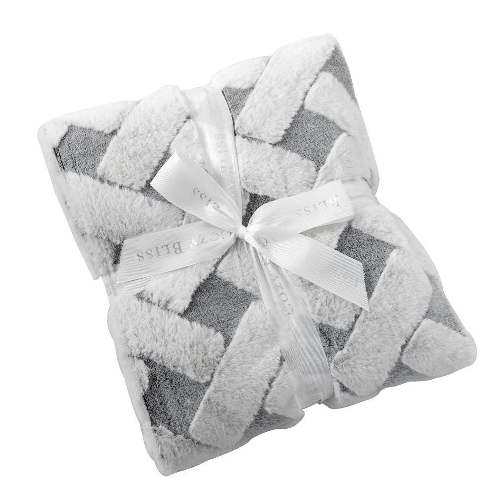 Cozy Bliss Milky Pluche Plaid