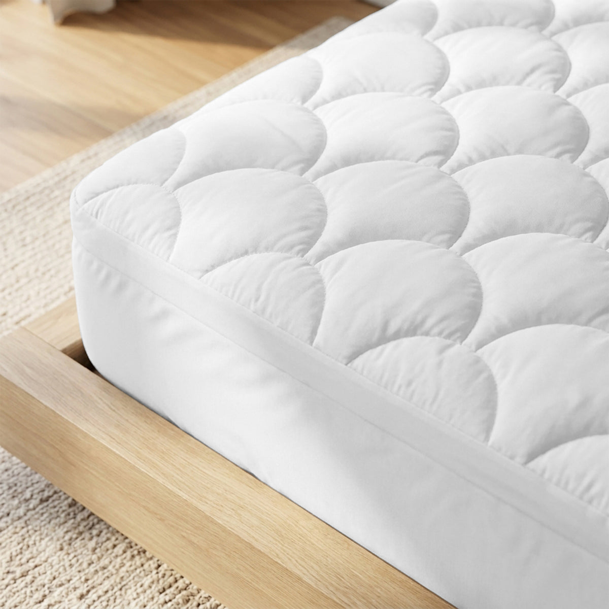 Cloud Stitch Fitted Topper White